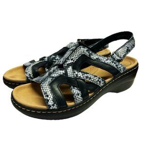 Clarks Leisa Lakelyn Black Snakeskin Comfort Wedge Sandals SIZE 7.5